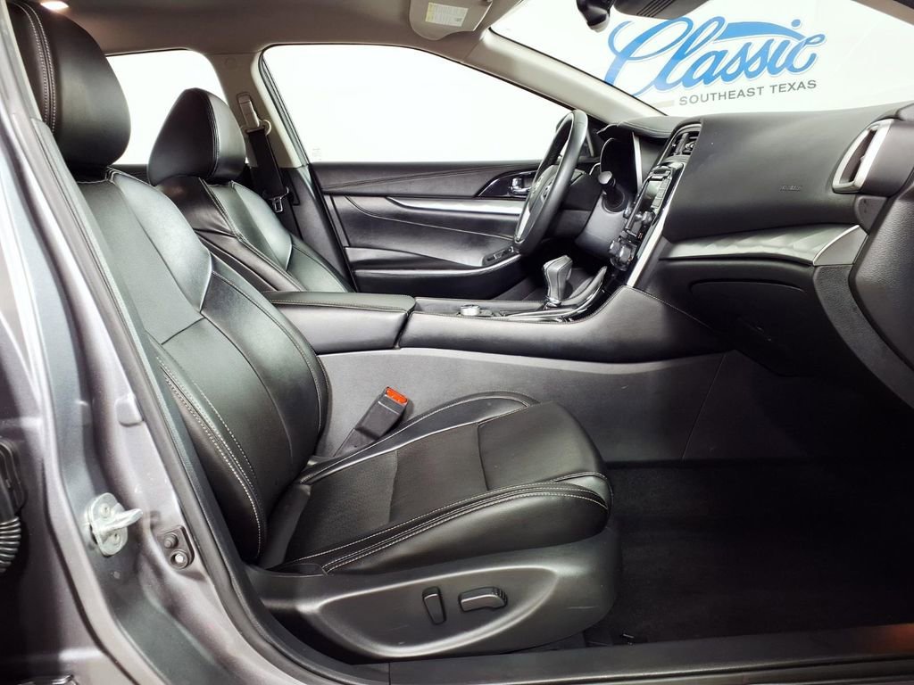 2022 Nissan Maxima SV - Photo 11