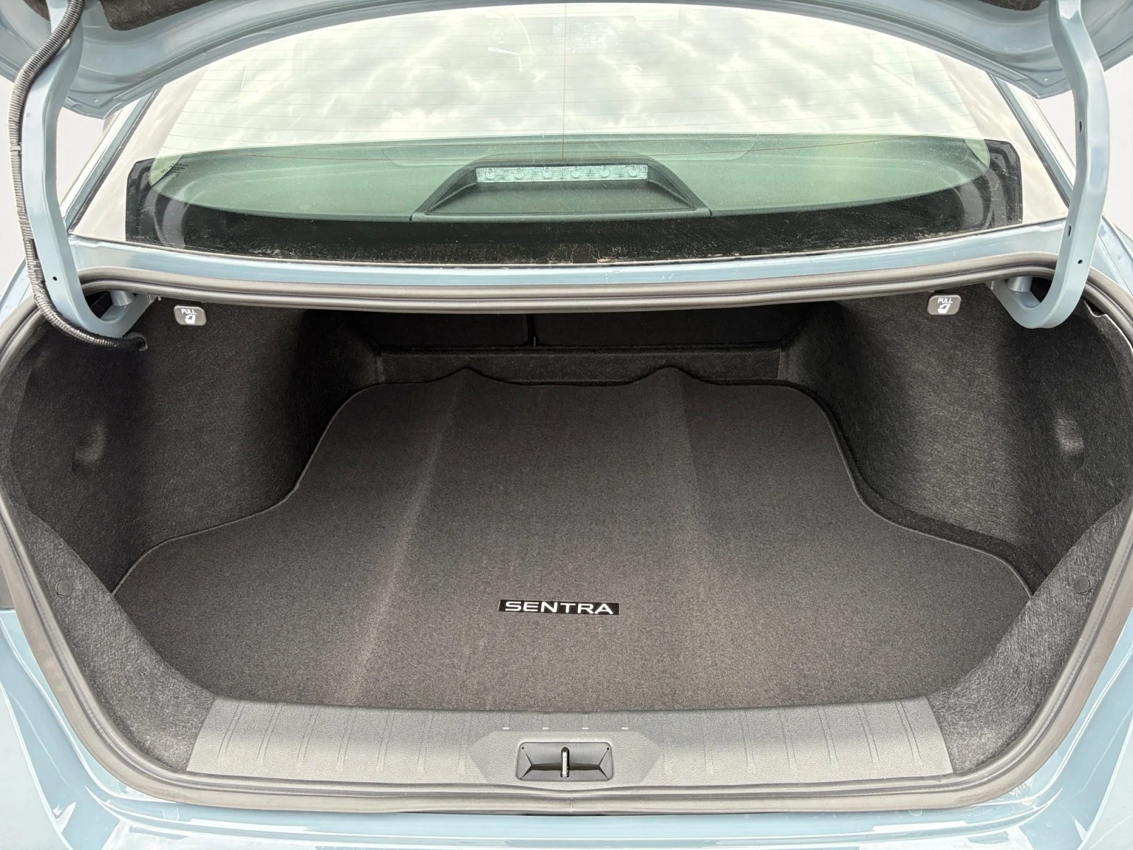 New 2026 Atlantic Gray Metallic Nissan SV image 13