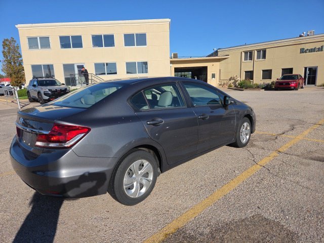 Used 2013  Honda LX image 5