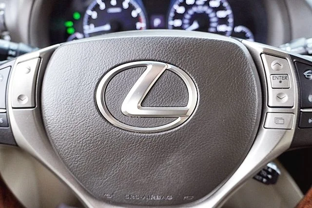 Used 2014 Gray Lexus 350 image 35