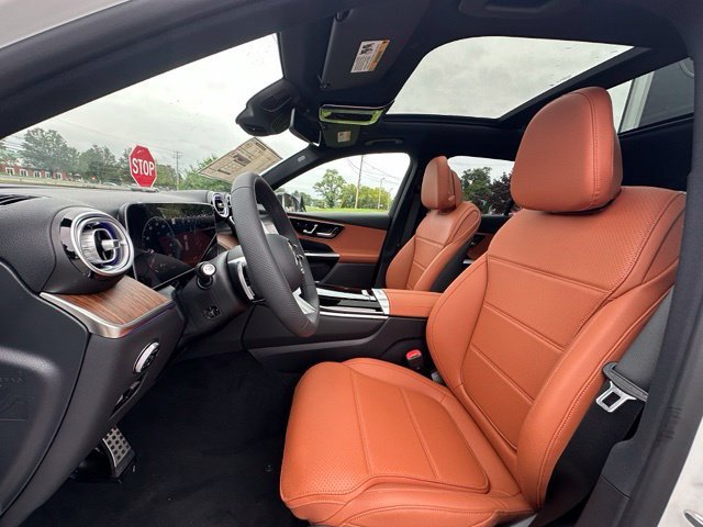 New 2027 Polar White Mercedes-Benz GLC 300 image 53