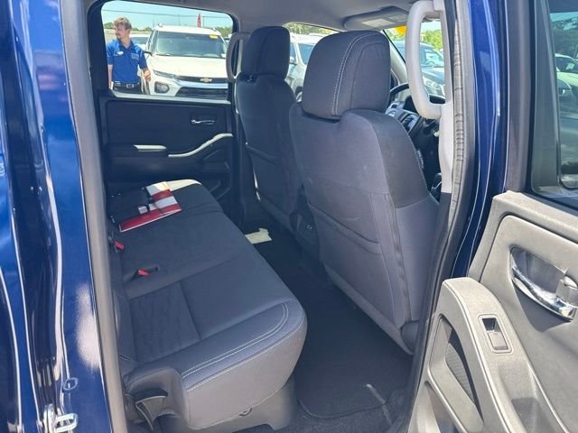 Used 2022 Blue Nissan SV image 16