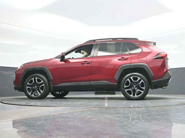 Used 2019 Red Toyota Adventure image 20
