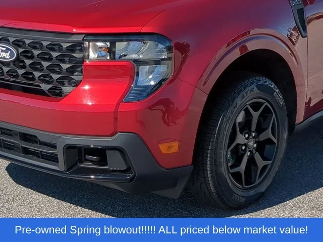 Used 2025 Red Ford XLT image 17