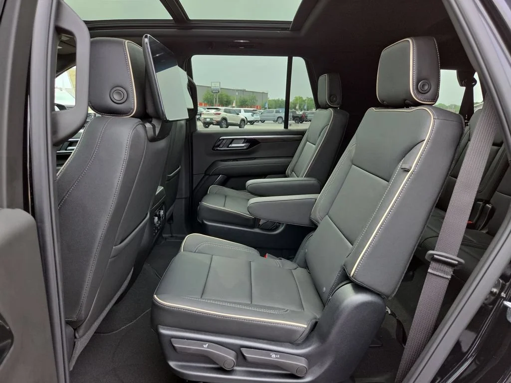 New 2026 Black Chevrolet Premier image 18
