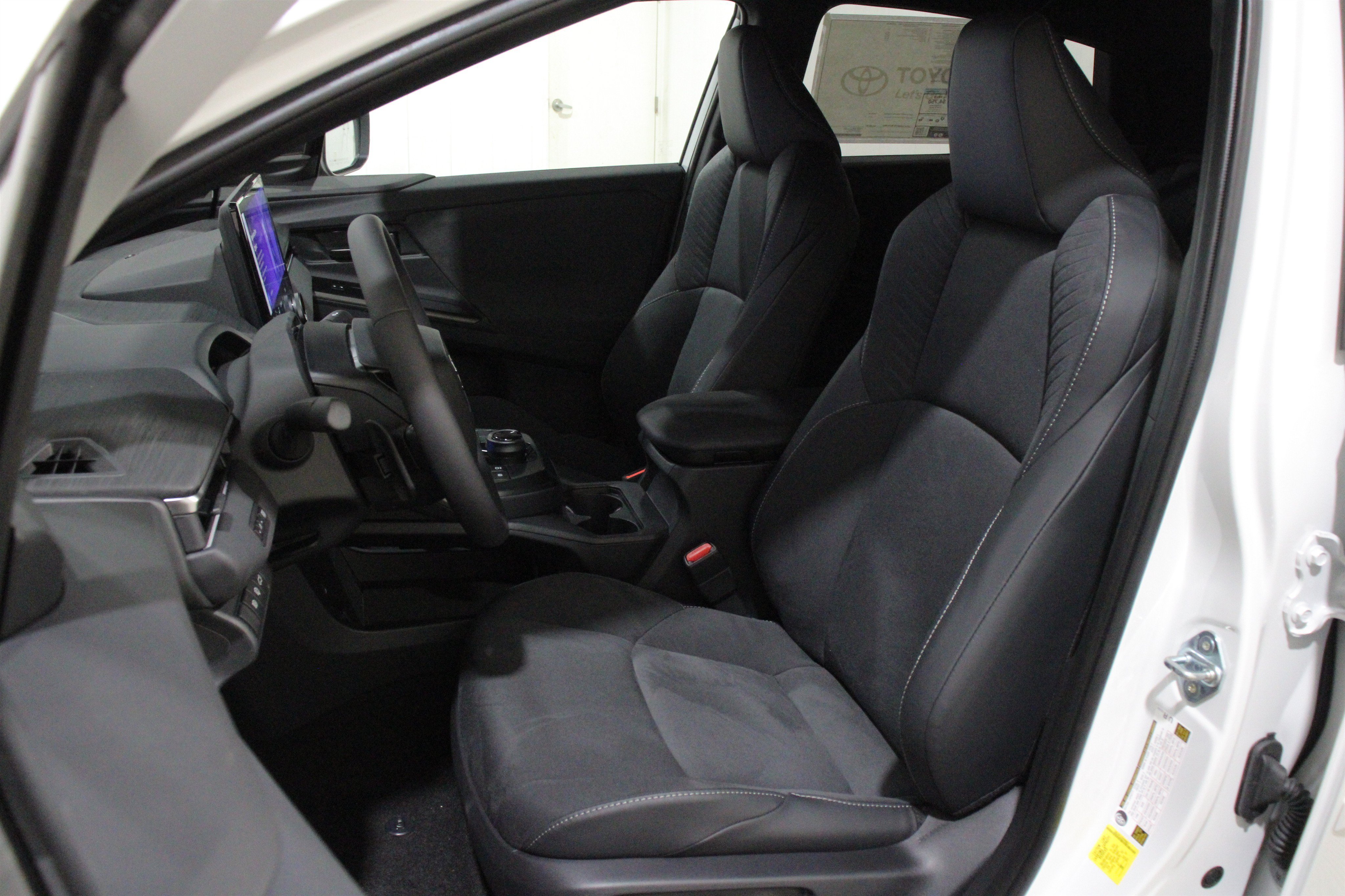 New 2026 Wind Chill Pearl Toyota XSE image 5