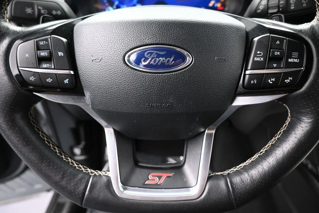 2023 Ford Explorer ST - Photo 32