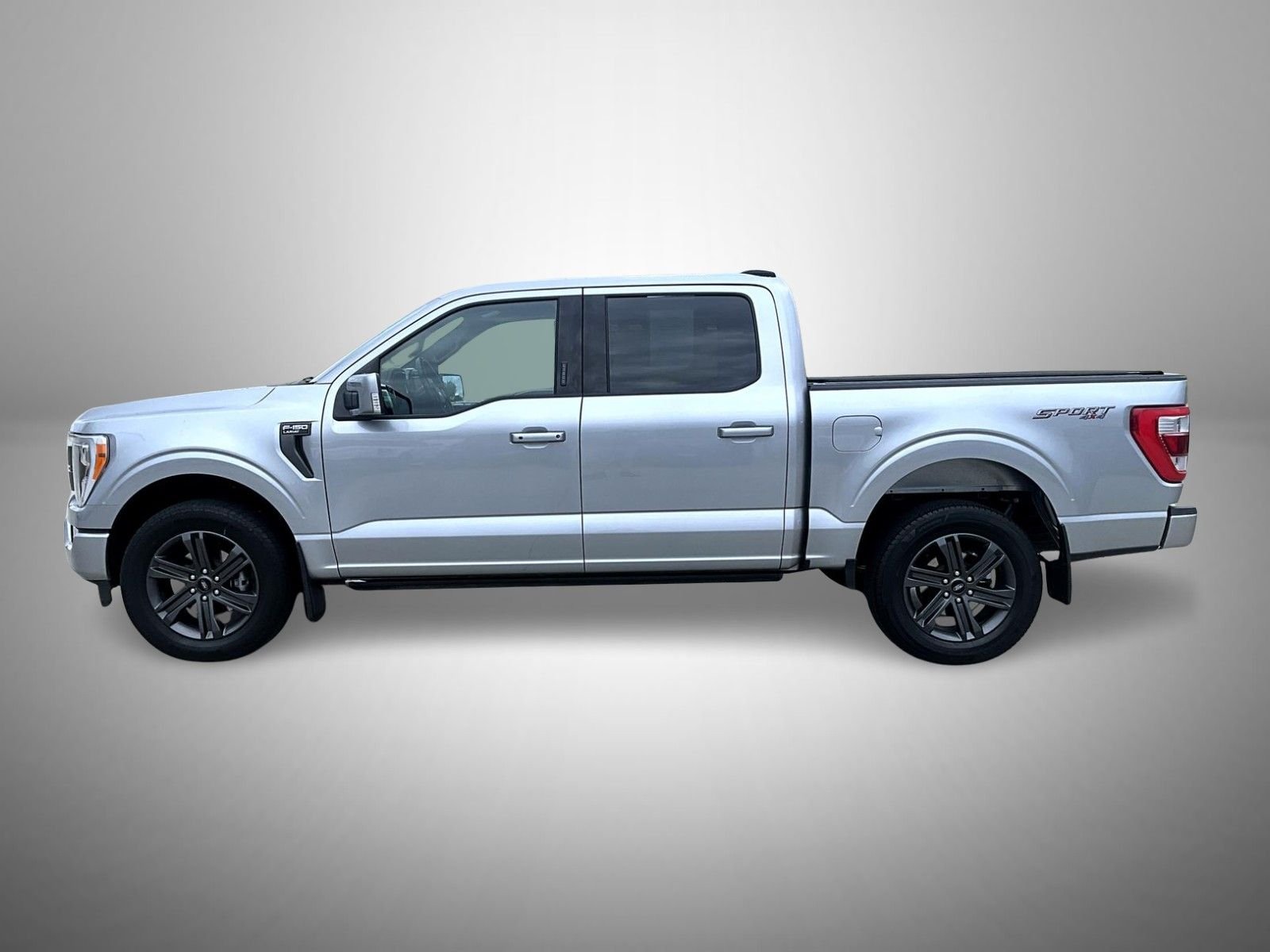 Used 2023 Silver Ford Lariat image 8