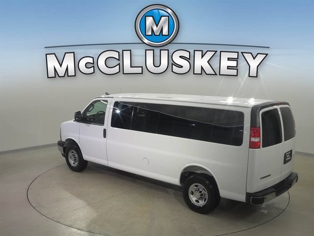 2025 Chevrolet Express Passenger LT - Photo 21
