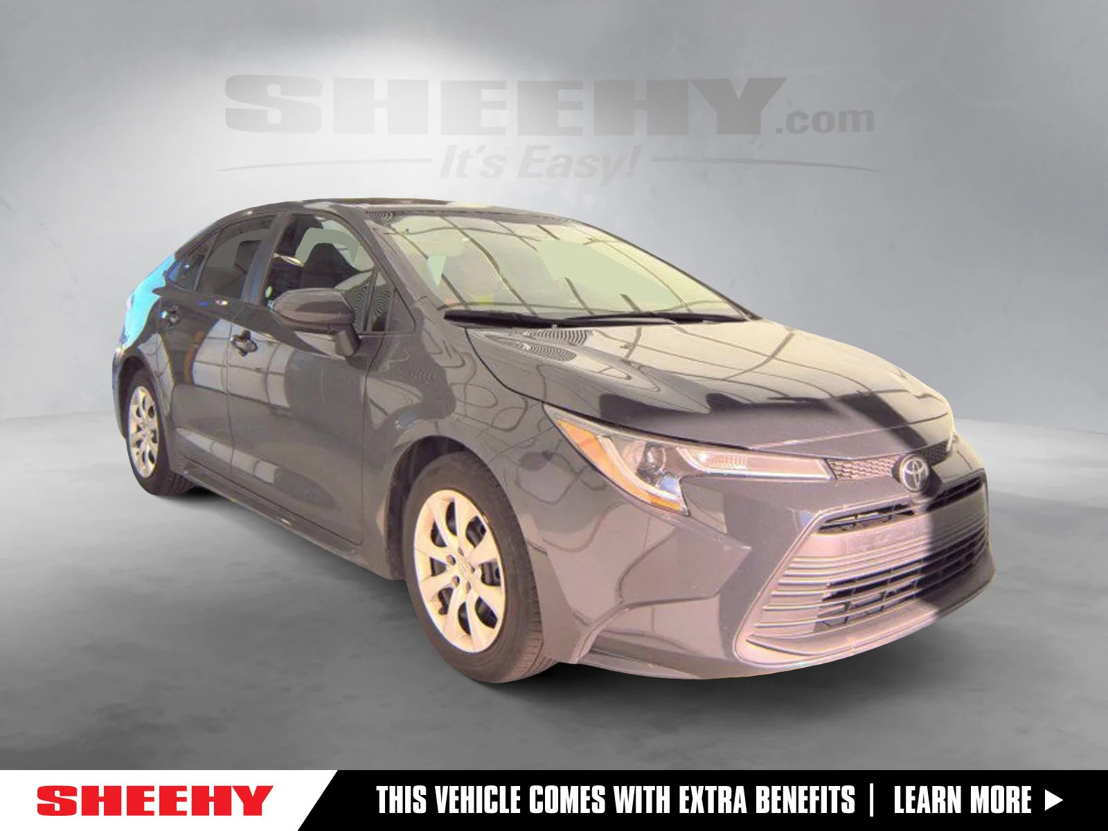 Used 2025  Toyota LE image 1