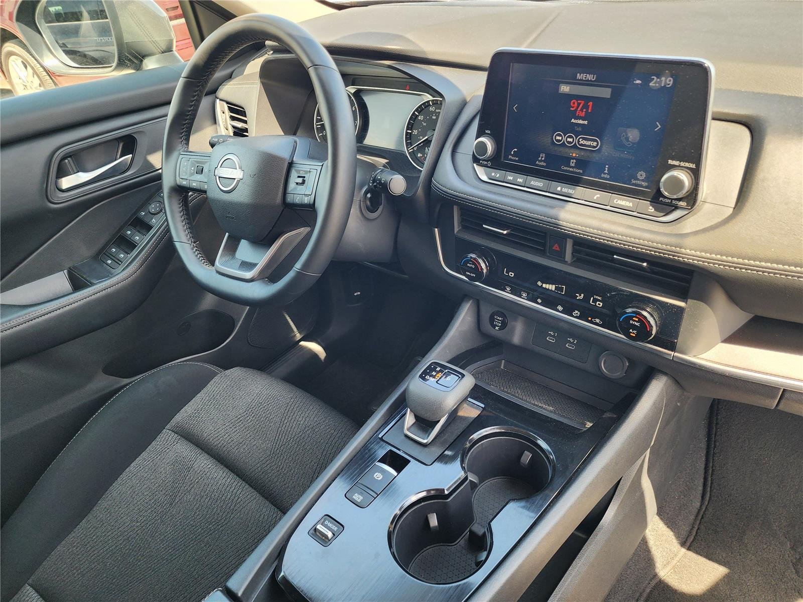 Used 2025 Gun Metallic Nissan SV image 9