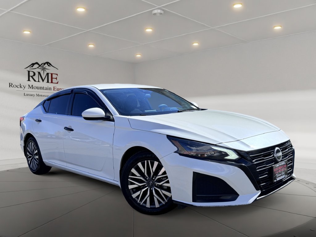 2023 Nissan Altima SV