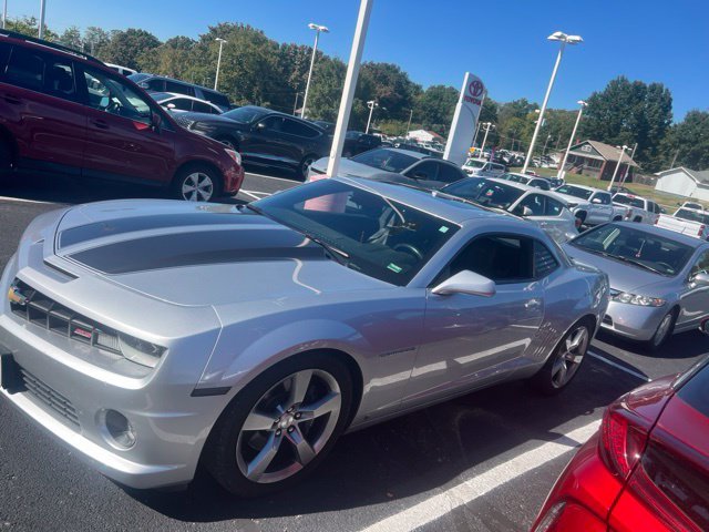Used 2010 Silver Chevrolet SS image 2