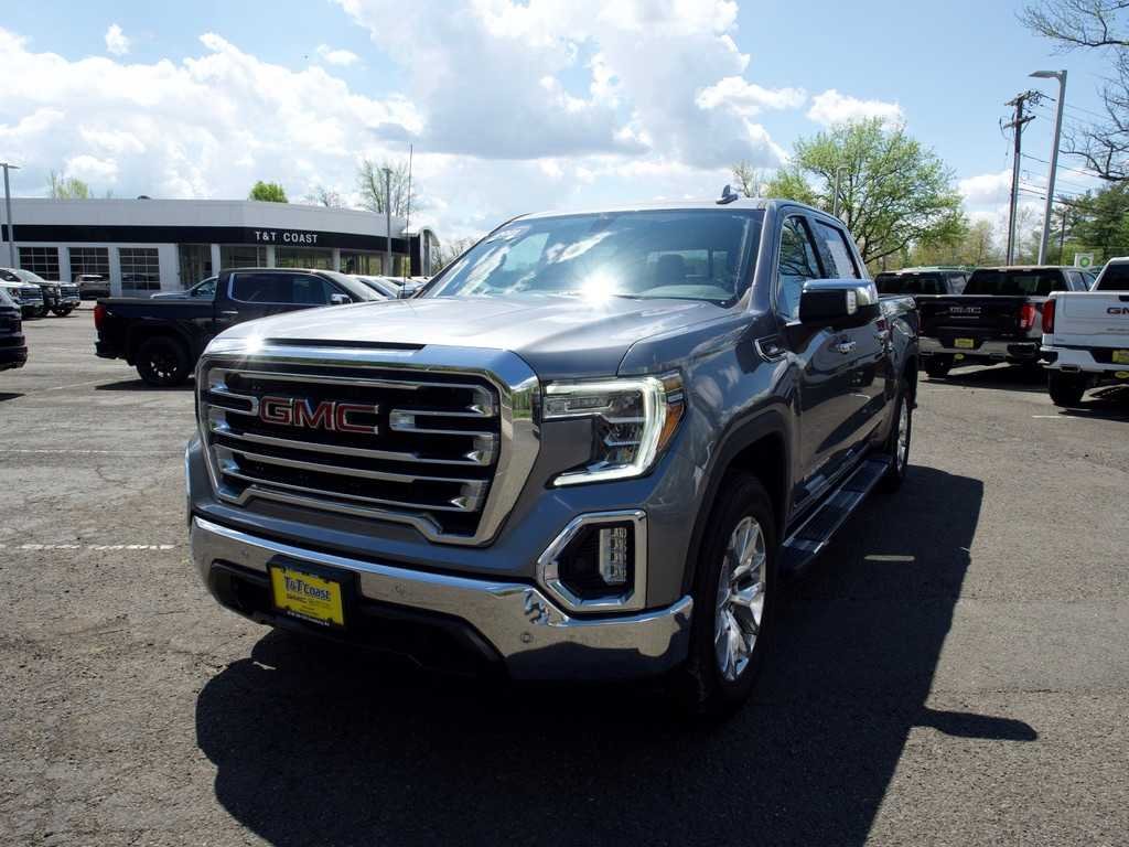 2021 GMC Sierra 4WD Crew Cab Short Box SLT's photo