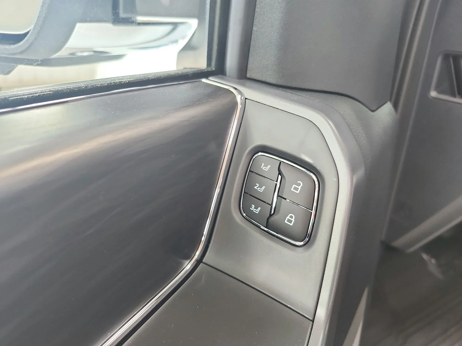New 2026 White Ford Lariat image 21