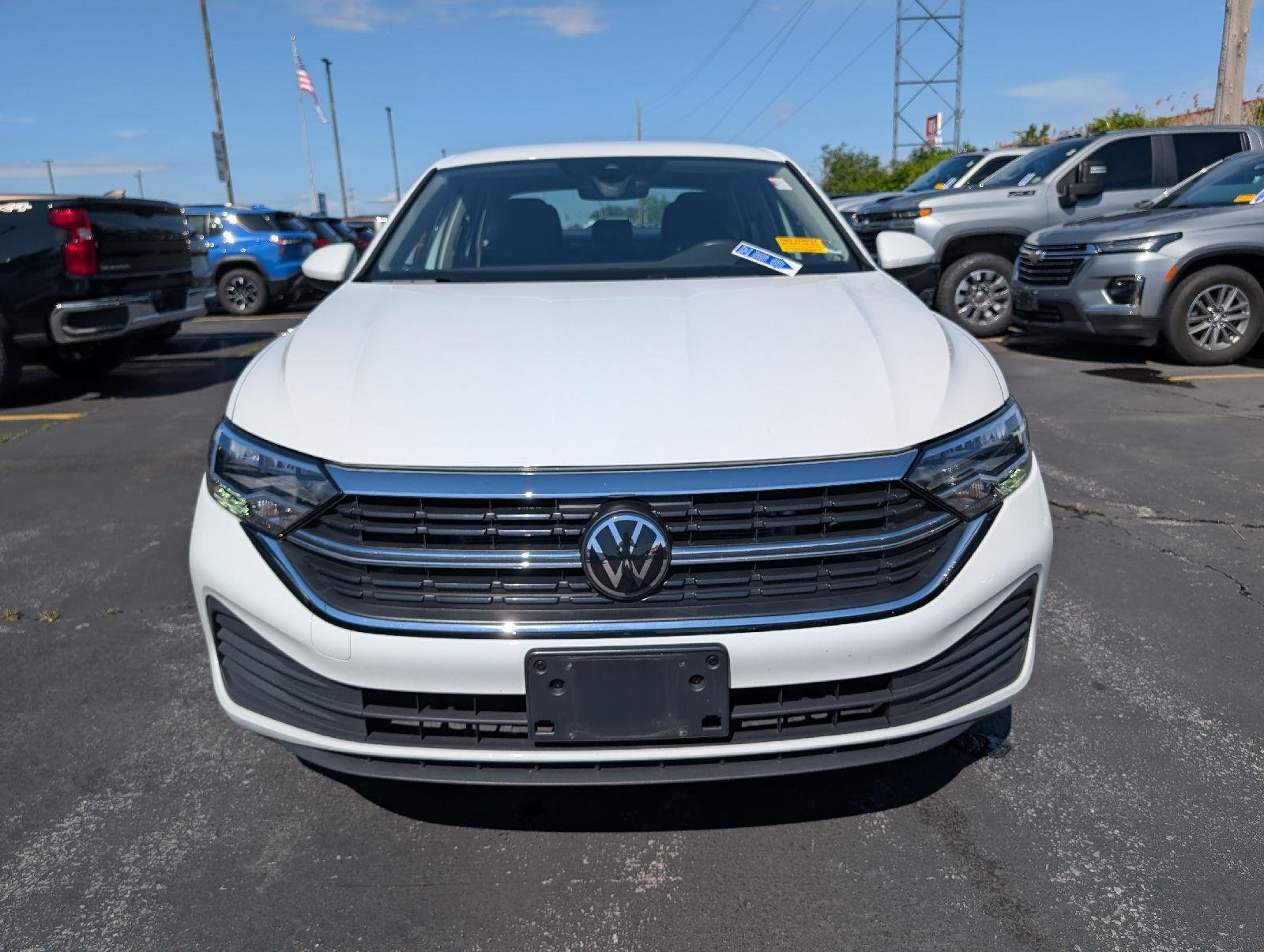 Used 2024 Pure White Volkswagen S image 2