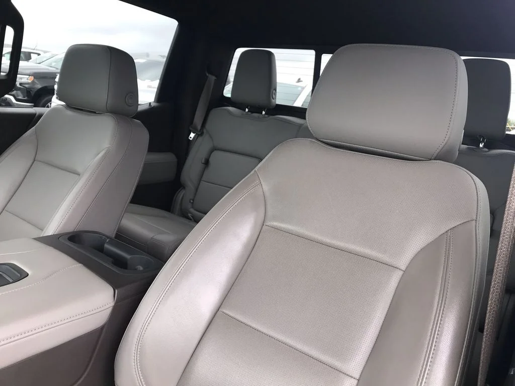 Used 2019 White GMC SLT image 11