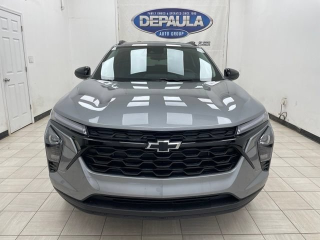 New 2026 Sterling Gray Metallic Chevrolet LT image 15