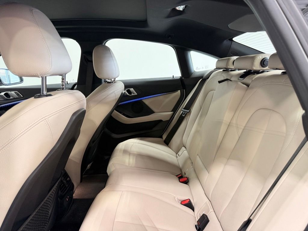 Used 2020 White BMW  image 10