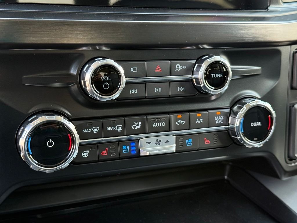 New 2026 Marsh Gray Ford F-250® Lariat® image 11