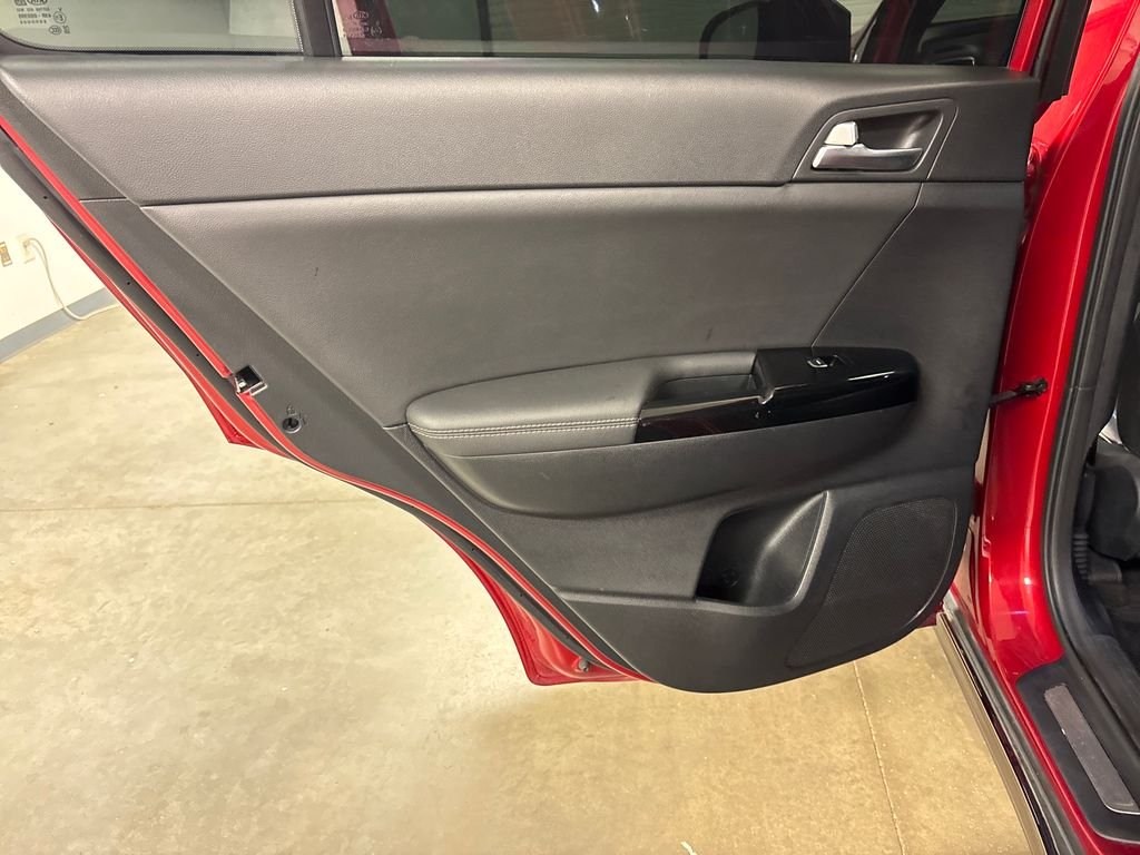 Used 2022 Red Kia SX image 34