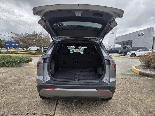 Used 2026 Sterling Gray Metallic Chevrolet AWD LT image 28
