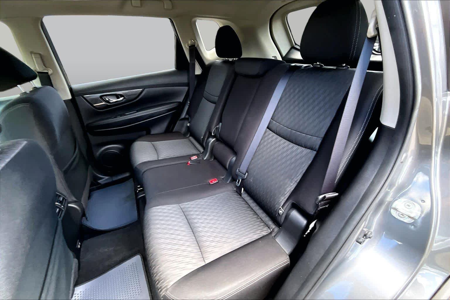 Used 2020 Gun Metallic Nissan SV image 21