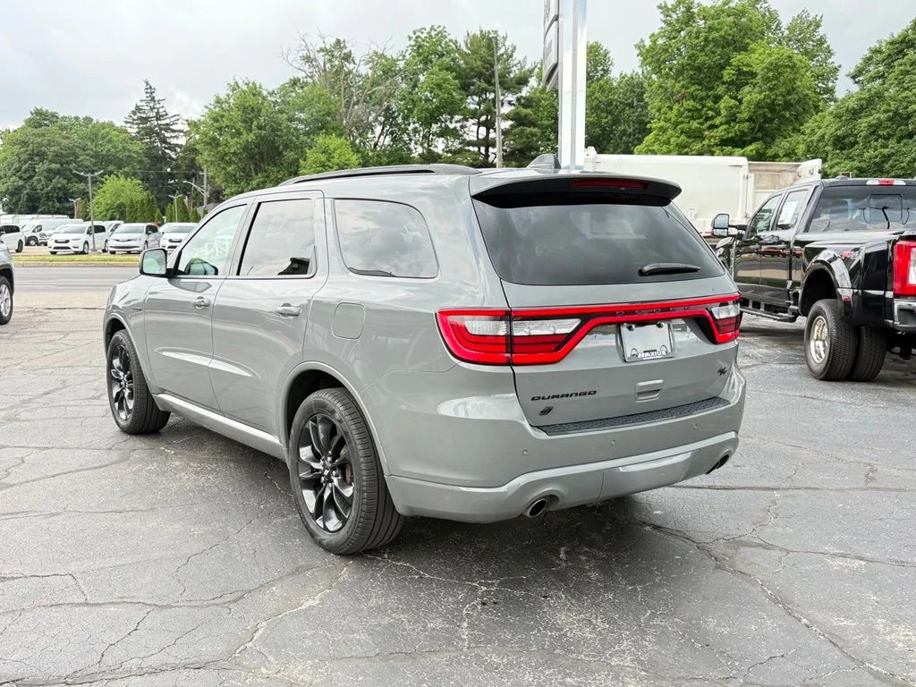 Used 2025 Gray Dodge R/T Plus image 5