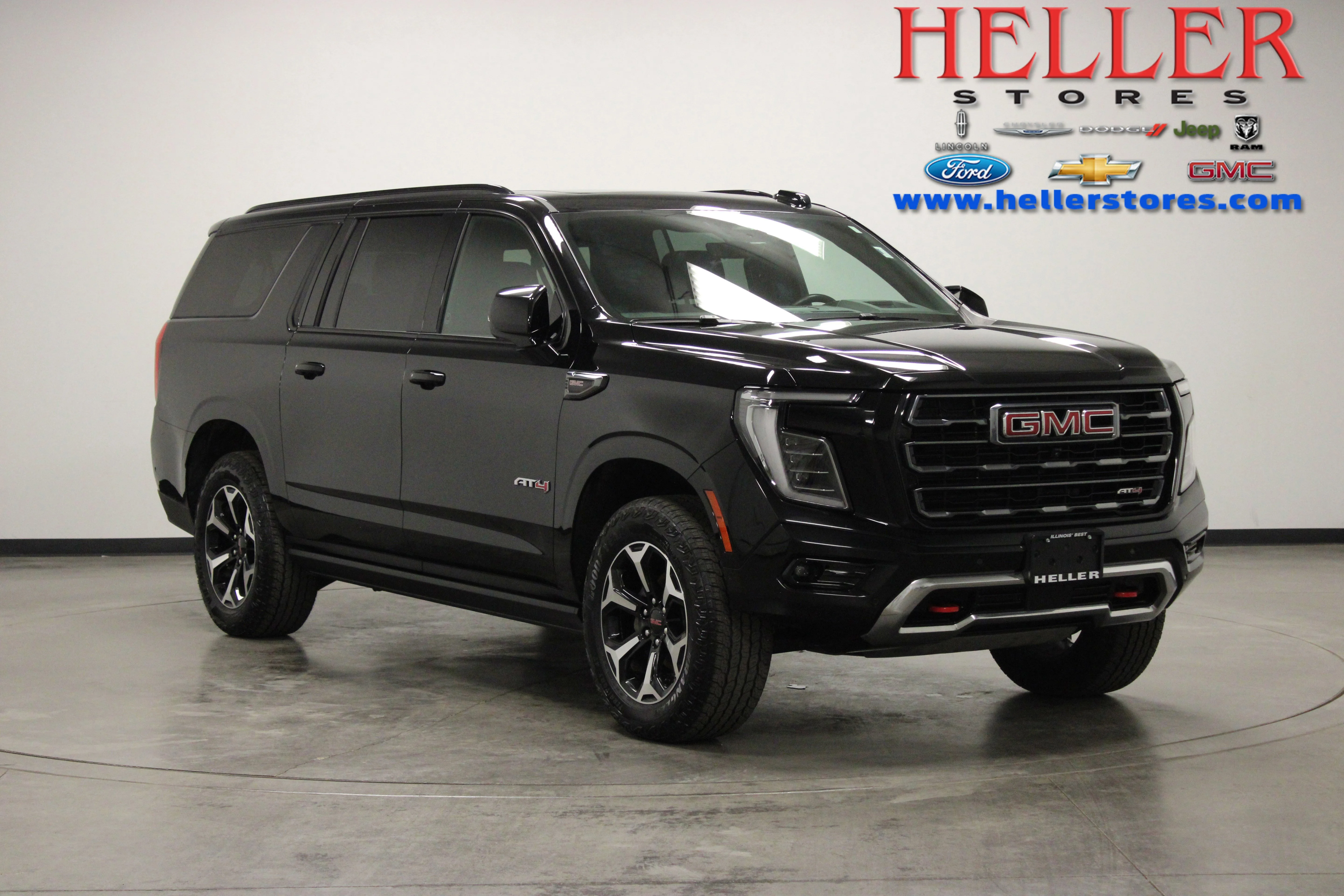 Used 2025 Onyx Black GMC AT4 image 1