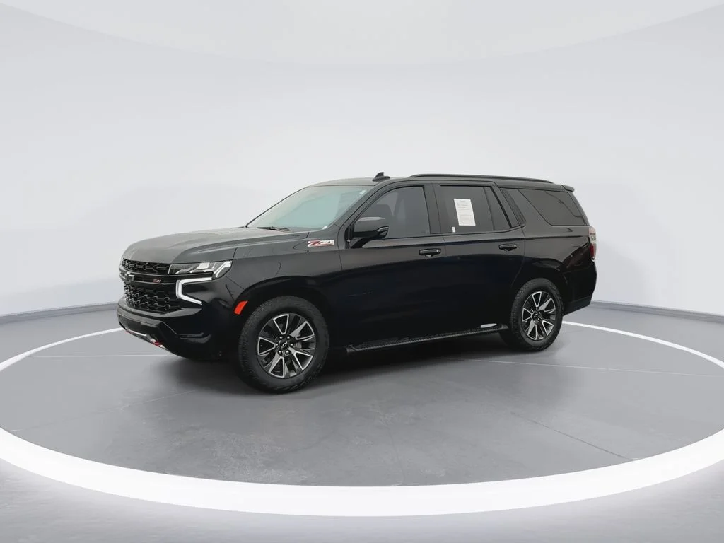 Used 2024 Black Chevrolet Z71 image 4