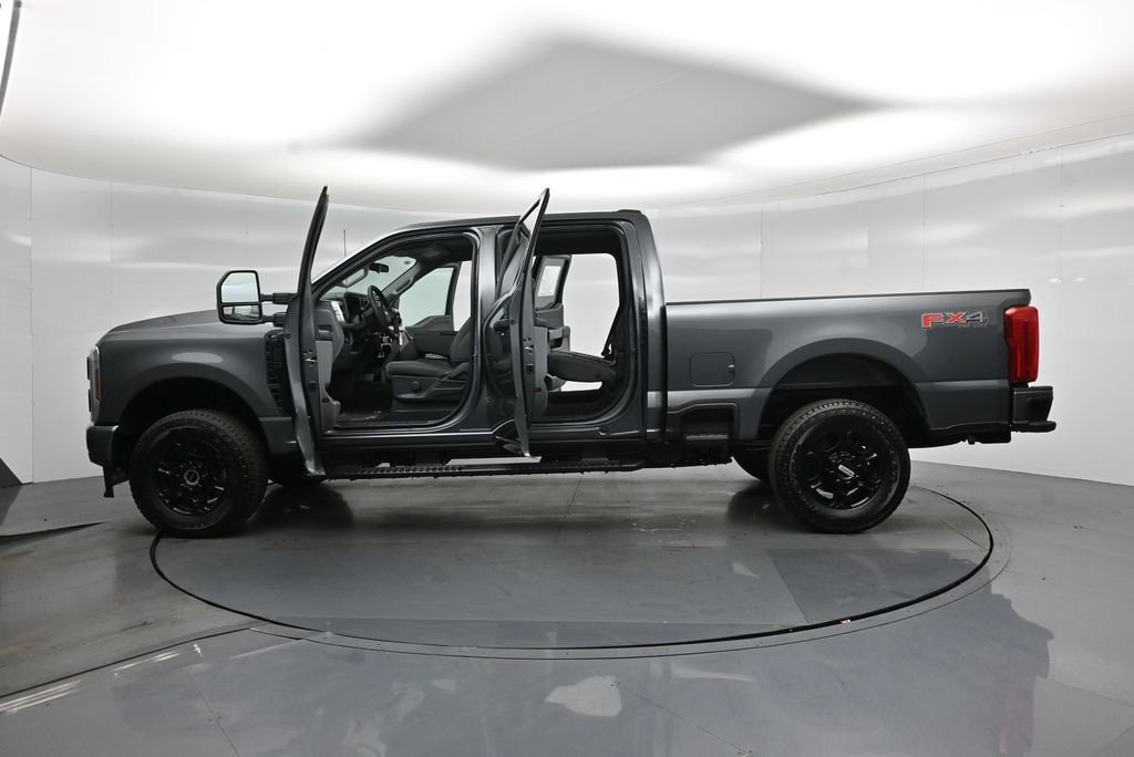 New 2026 Carbonized Gray Metallic Ford XL image 29