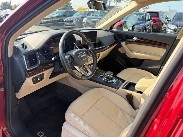 Used 2018 Matador Red Metallic Audi 2.0T image 2