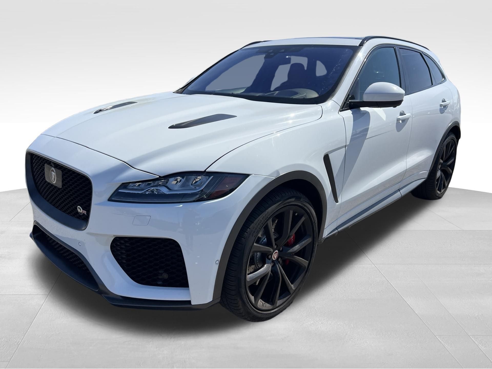 Used 2020 White Jaguar SVR image 10