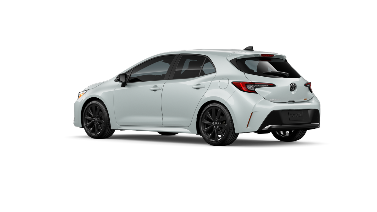 New 2026 Wind Chill Pearl Toyota XSE image 28
