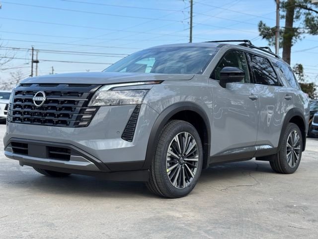 New 2026 Gray Nissan Platinum image 3