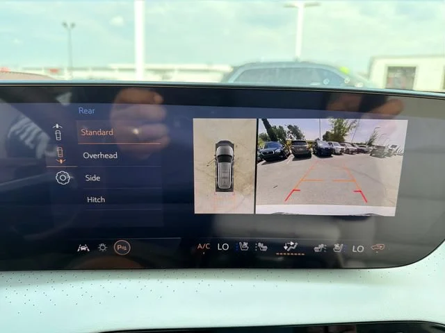New 2026 Iridescent White Tricoat Buick Avenir image 13