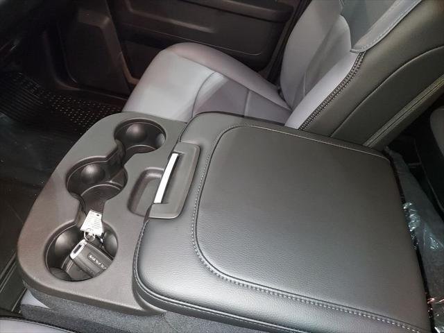 2026 RAM 3500 Tradesman - Photo 27