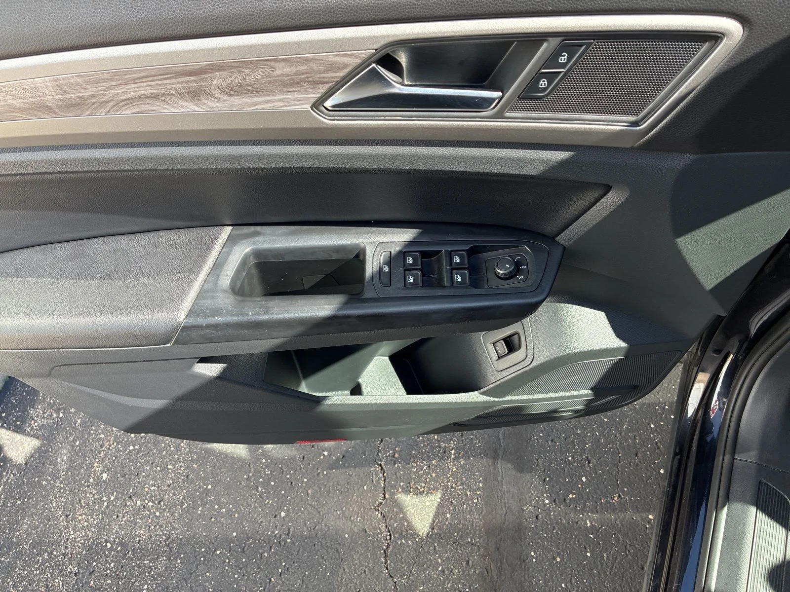 2020 Volkswagen Atlas Cross Sport SE - Photo 19