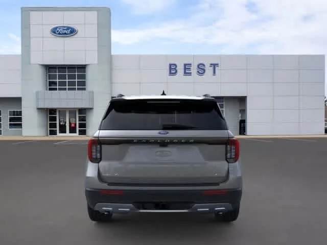 New 2026 Carbonized Gray Metallic Ford Active image 27