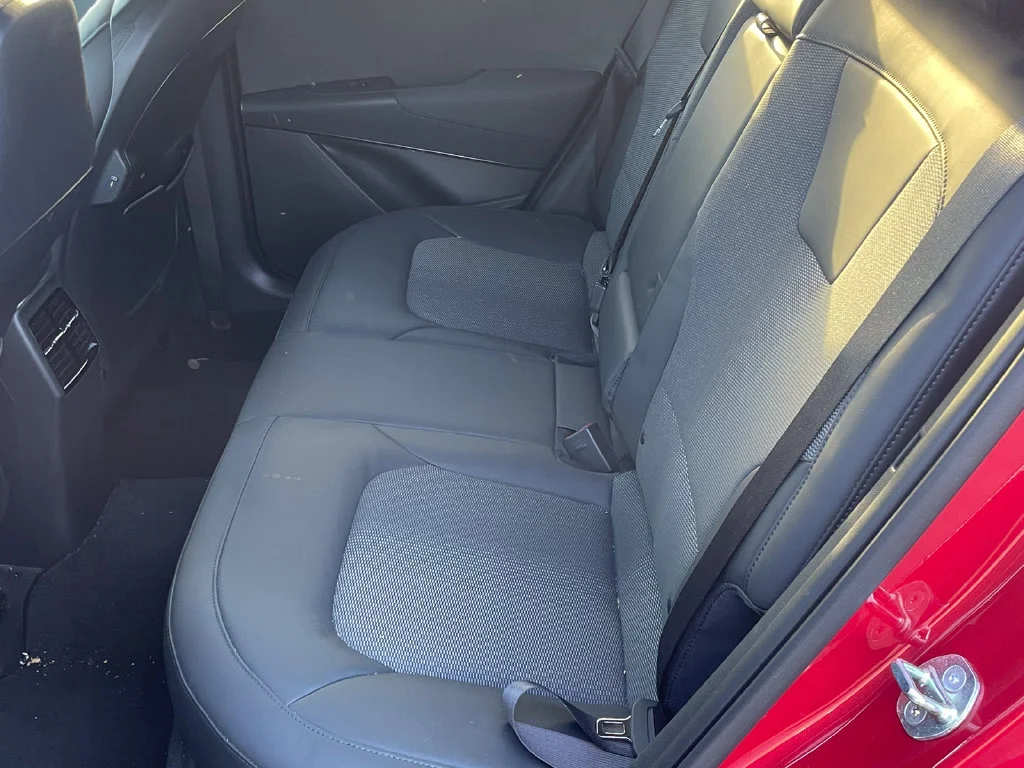 Used 2023 Red Kia EX image 11