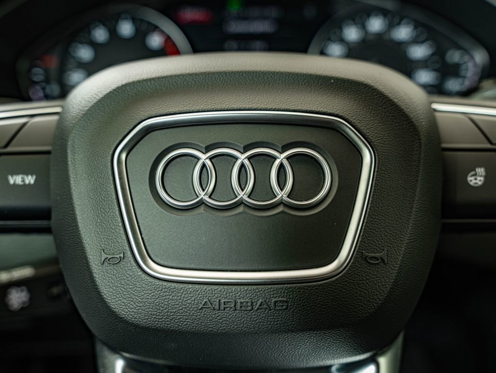 Used 2024 Pearl Audi 45 S line Premium image 26