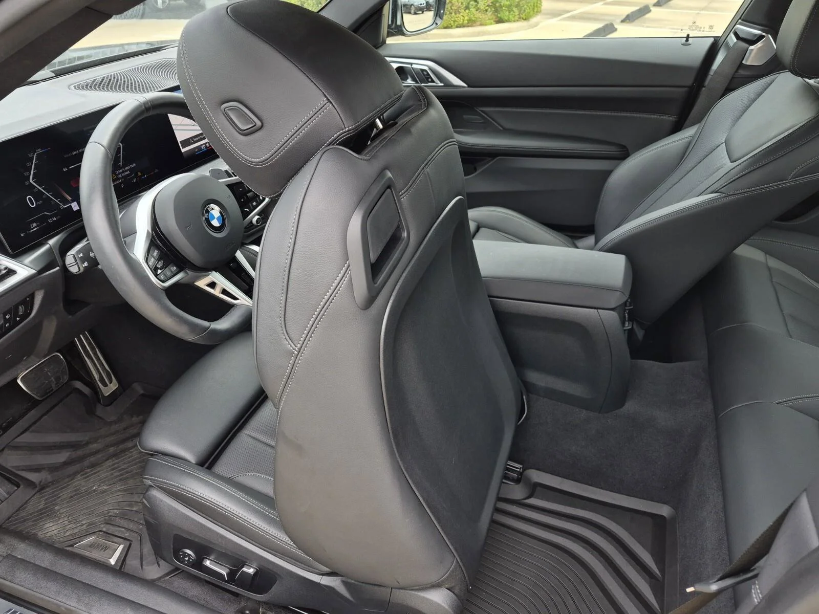 2025 BMW 4 Series 430i - Photo 18