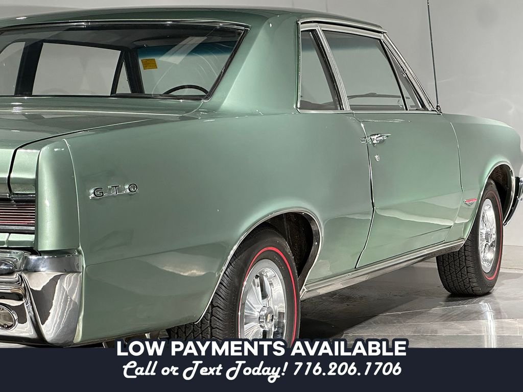 Used 1964 Green Pontiac  image 35