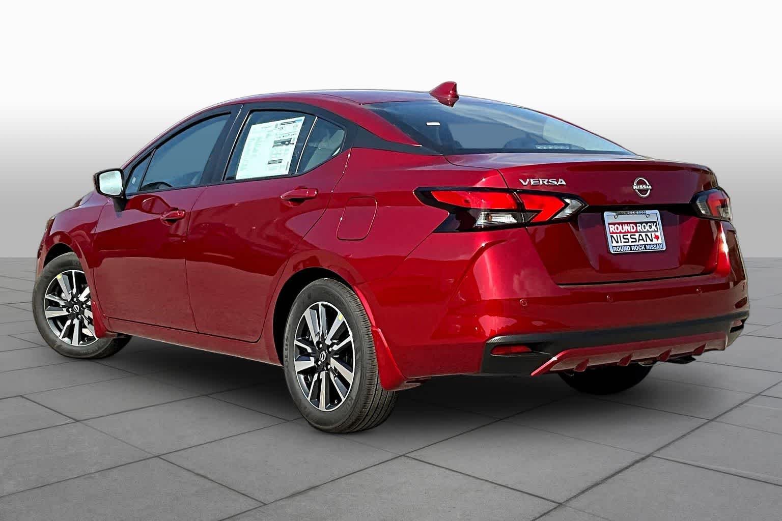 2025 Nissan Versa Sedan SV - Photo 7