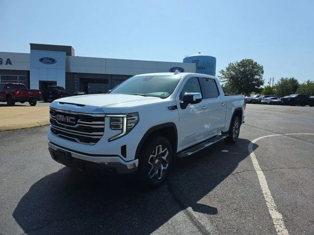 Used 2026 White GMC SLT image 7