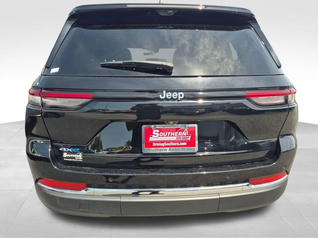 Used 2024 Black Jeep 4xe image 5