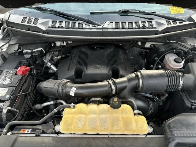 Used 2017 White Ford Limited image 26