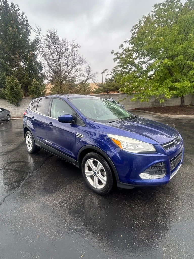 2016 Ford Escape SE's photo