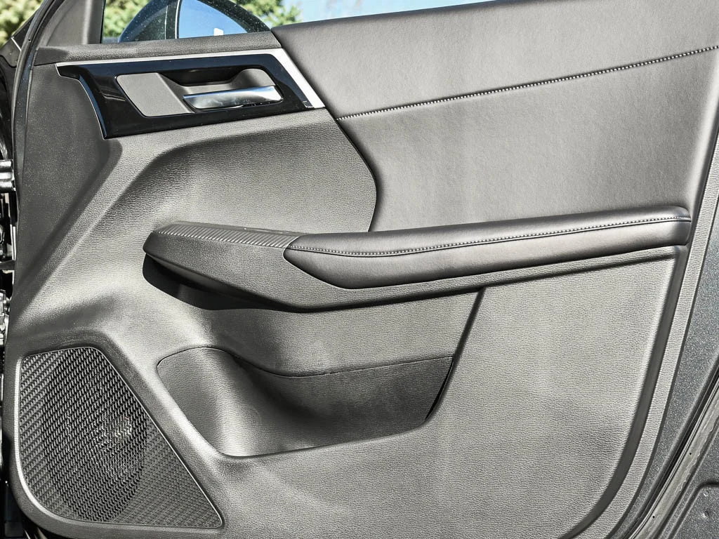 New 2025 Alloy Silver Metallic Mitsubishi SE image 10