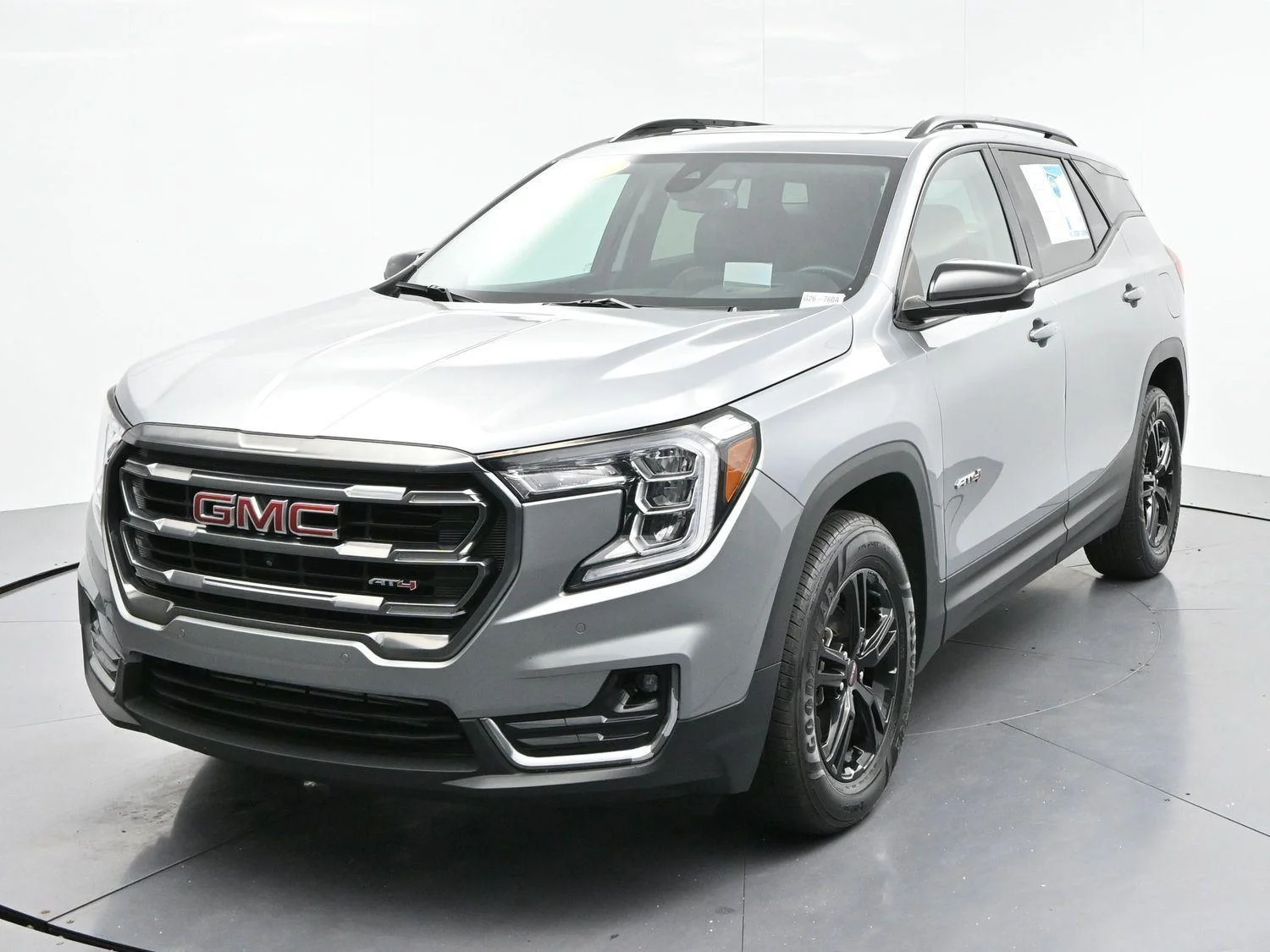 Used 2023 Sterling Metallic GMC AT4 image 3
